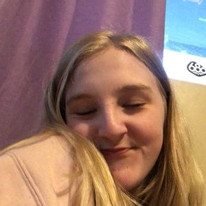 Meet your Posher, Kadence